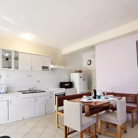 Apartmán Vinx - Grill And Terrace Sevid