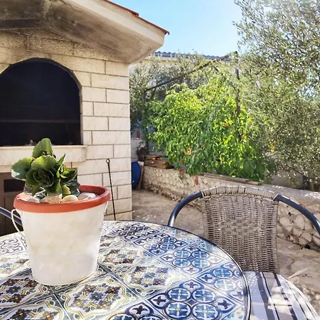 Vinx - Grill And Terrace Apartment